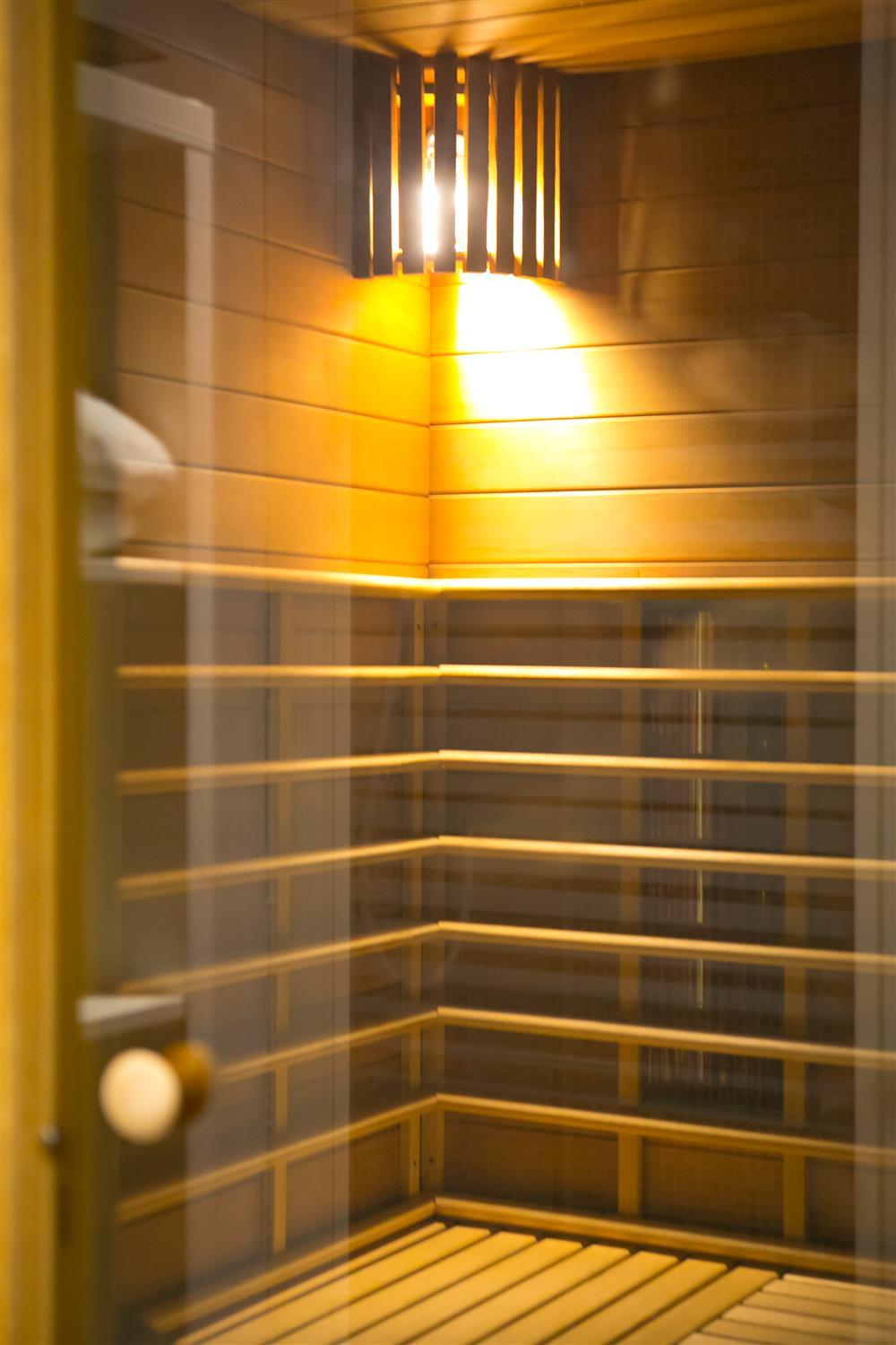 Hotel & Aparthotel Alize Mouscron Exteriör bild